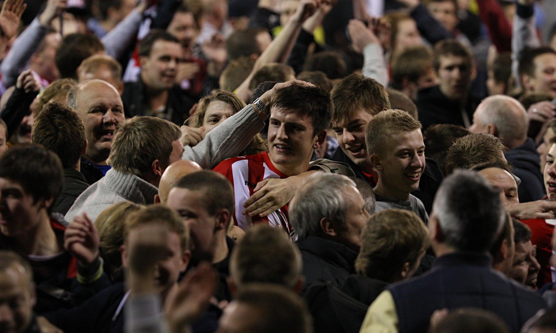 感到震惊 感到震惊